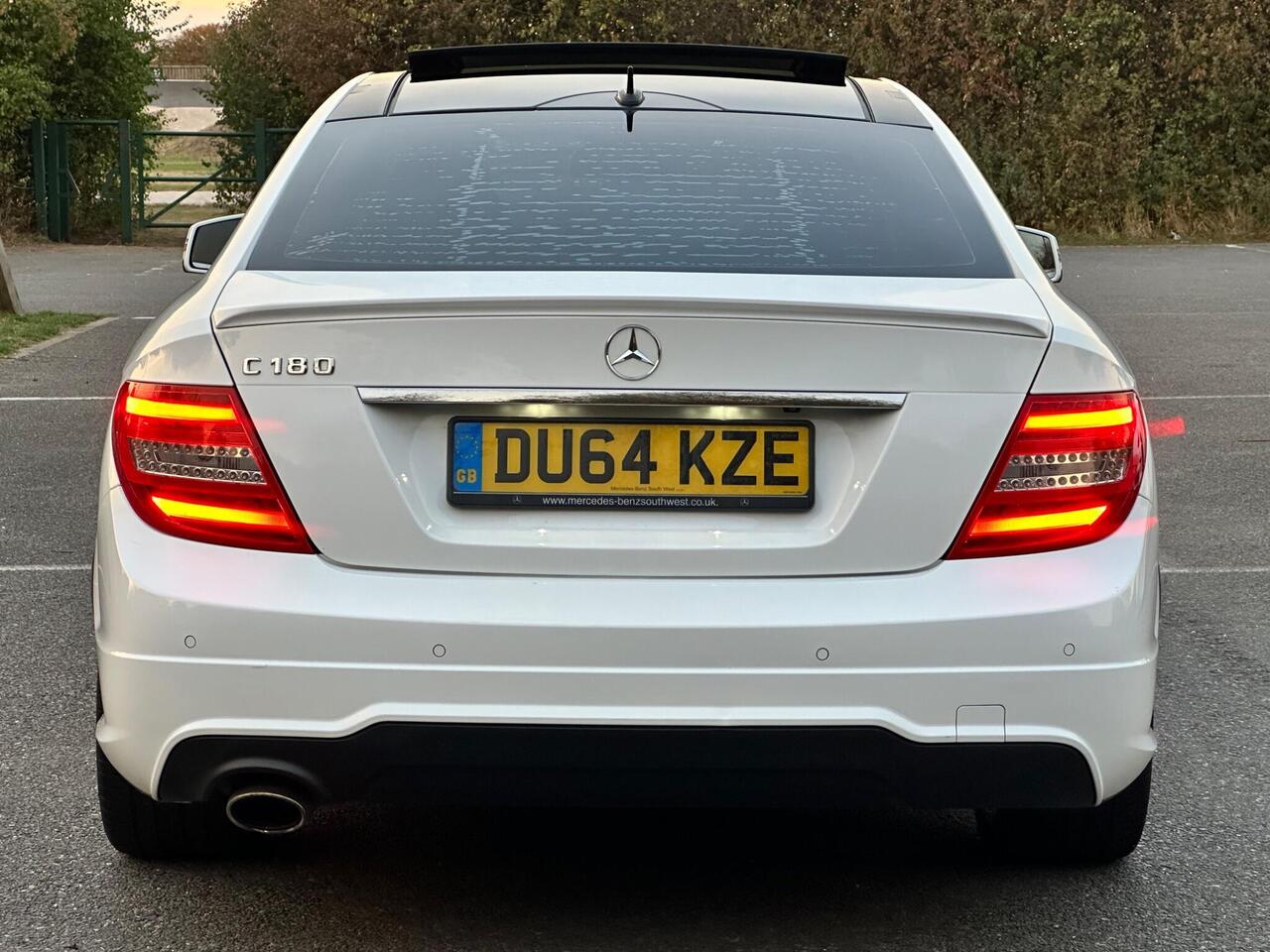 Mercedes-Benz C Class 1.6 C180 AMG Sport Edition G-Tronic+ Euro 6 (s/s) 2dr photo 6