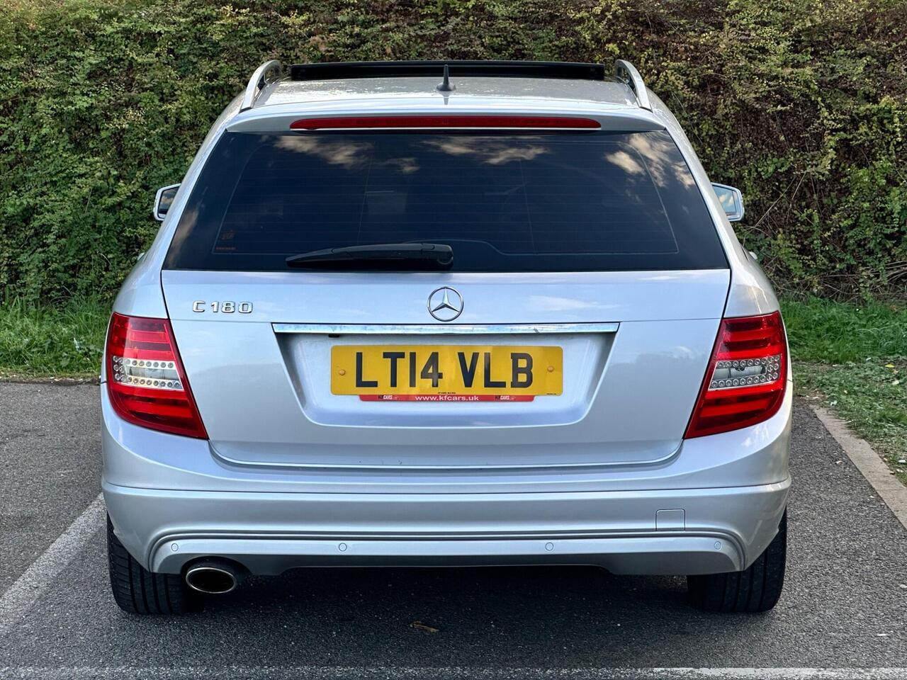 Mercedes-Benz C Class 1.6 C180 Executive SE (Premium Plus) G-Tronic+ Euro 6 (s/s) 5dr photo 6