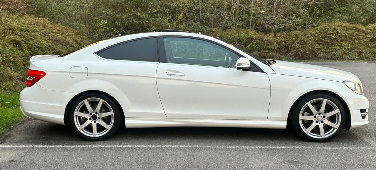 Mercedes-Benz C Class 1.6 C180 AMG Sport Edition G-Tronic+ Euro 6 (s/s) 2dr photo 8
