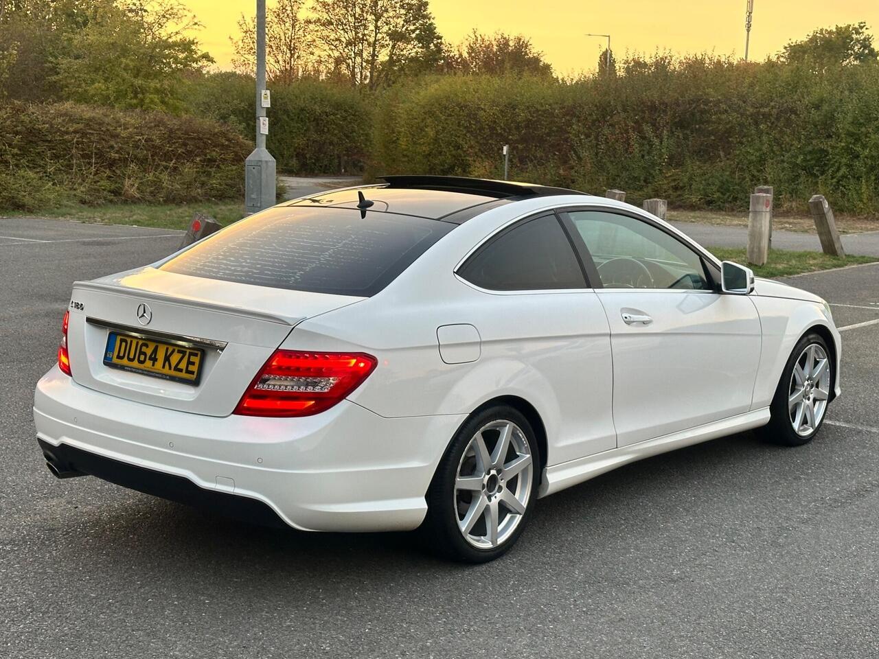 Mercedes-Benz C Class 1.6 C180 AMG Sport Edition G-Tronic+ Euro 6 (s/s) 2dr photo 7
