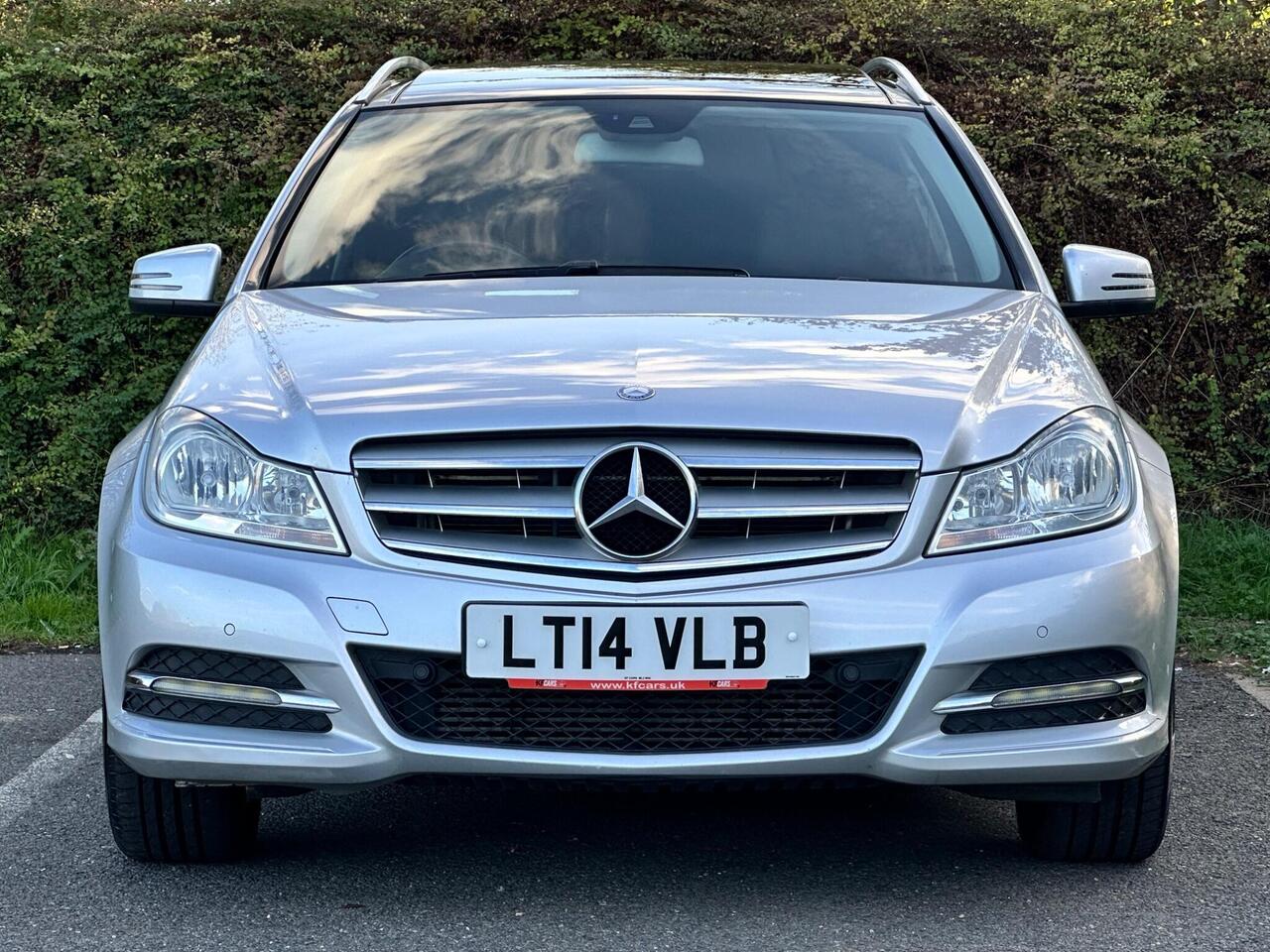 Mercedes-Benz C Class 1.6 C180 Executive SE (Premium Plus) G-Tronic+ Euro 6 (s/s) 5dr photo 2