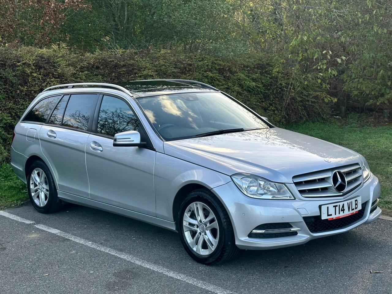 Mercedes-Benz C Class 1.6 C180 Executive SE (Premium Plus) G-Tronic+ Euro 6 (s/s) 5dr photo 9