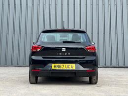 SEAT Ibiza photo