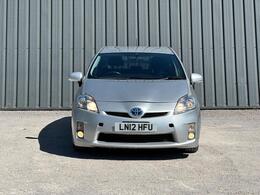 Toyota Prius photo