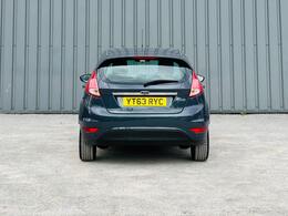 Ford Fiesta photo