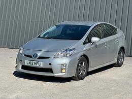 Toyota Prius photo