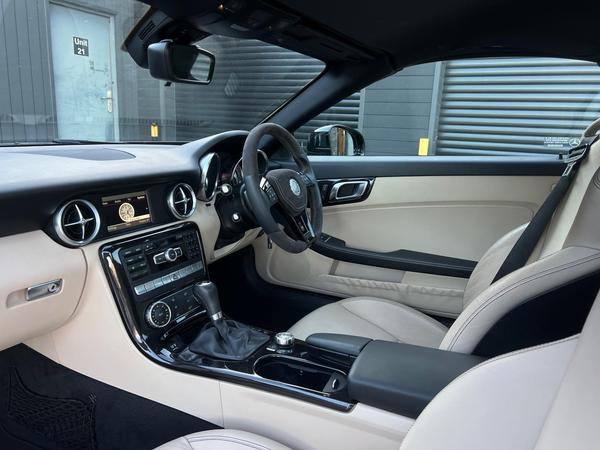 Mercedes-Benz SLK 1.8 SLK200 AMG Sport G-Tronic+ Euro 5 (s/s) 2dr - Image 2