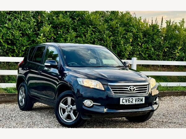 Toyota RAV4 2.2 D-CAT XT-R Auto 4WD Euro 5 5dr