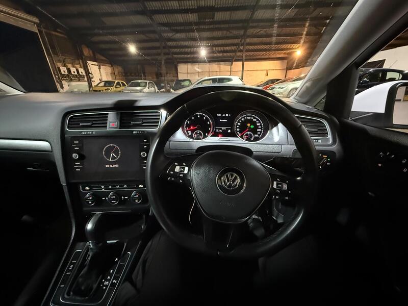 2018 Volkswagen Golf 1.4 TSI SE Nav DSG Euro 6 (s/s) 5dr
