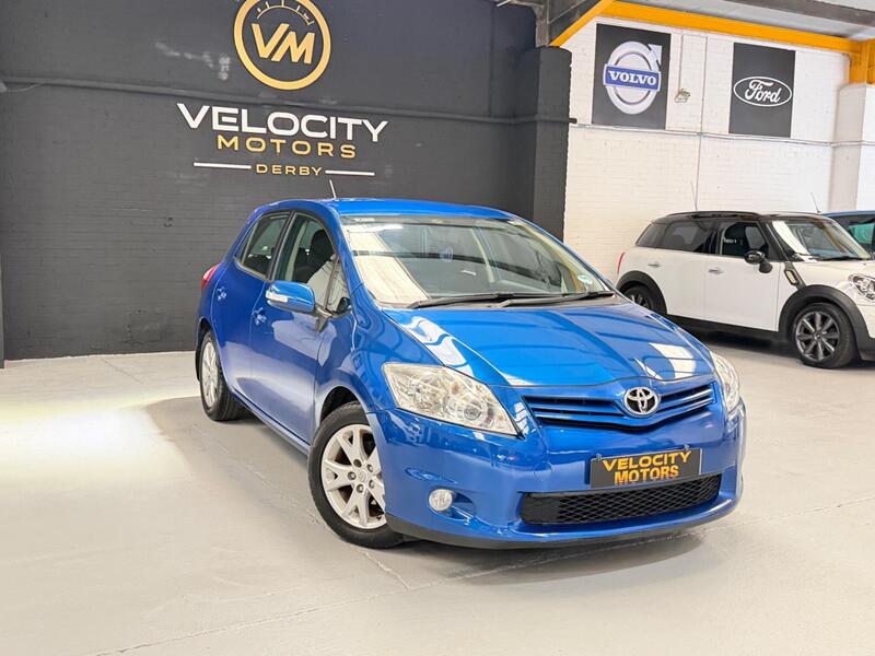 Toyota Auris 1.6 V-Matic Colour Collection Euro 5 5dr