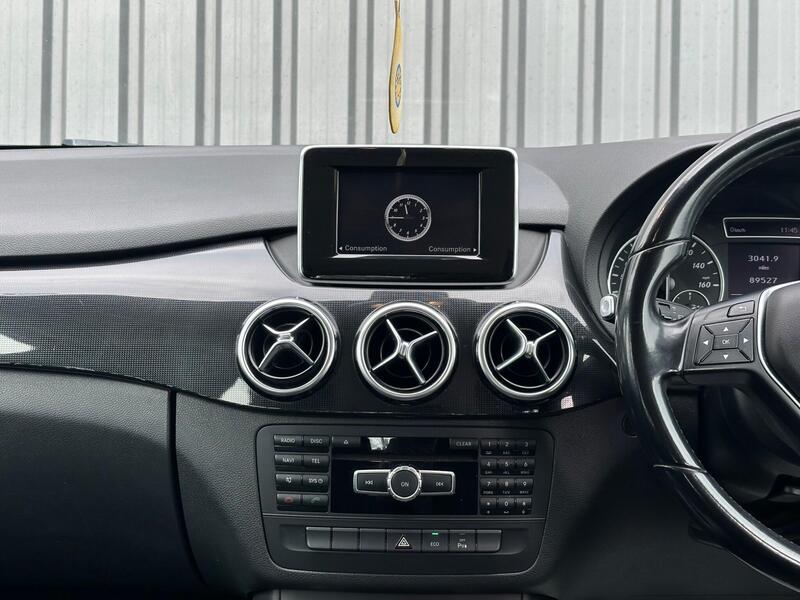 Mercedes-Benz B Class photo 17
