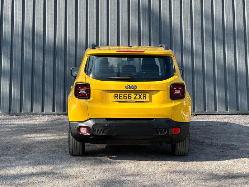 Jeep Renegade photo 4