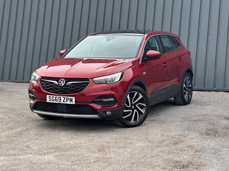 Vauxhall Grandland X photo 2
