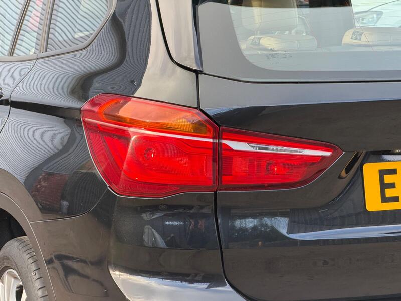 BMW X1 2.0 20i Sport Auto xDrive Euro 6 (s/s) 5dr image 16