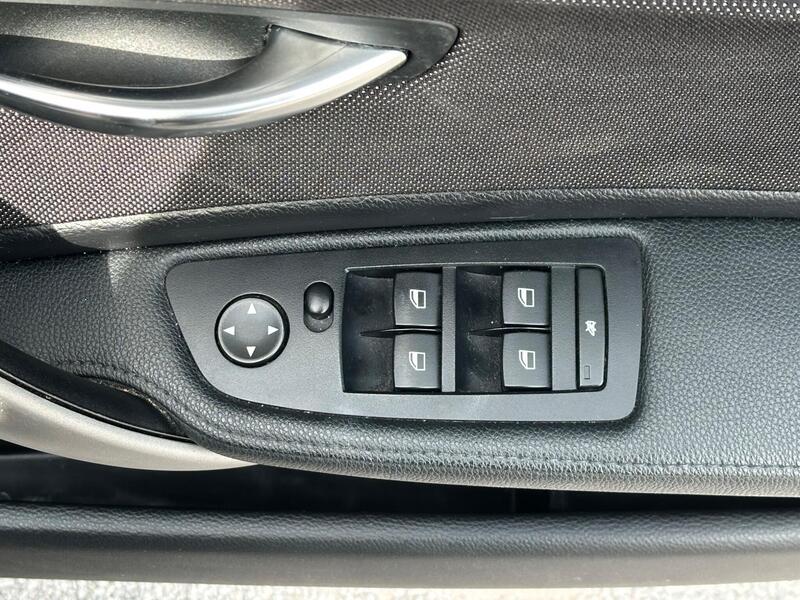 BMW 1 Series photo 22