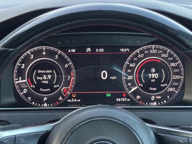 Volkswagen Golf 2.0 TSI GTI DSG Euro 6 (s/s) 5dr image 28