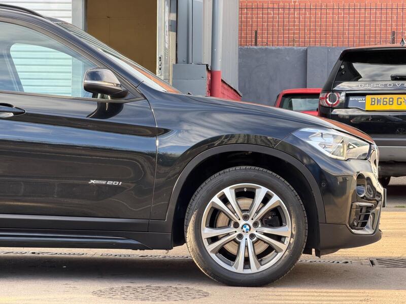 BMW X1 2.0 20i Sport Auto xDrive Euro 6 (s/s) 5dr image 10