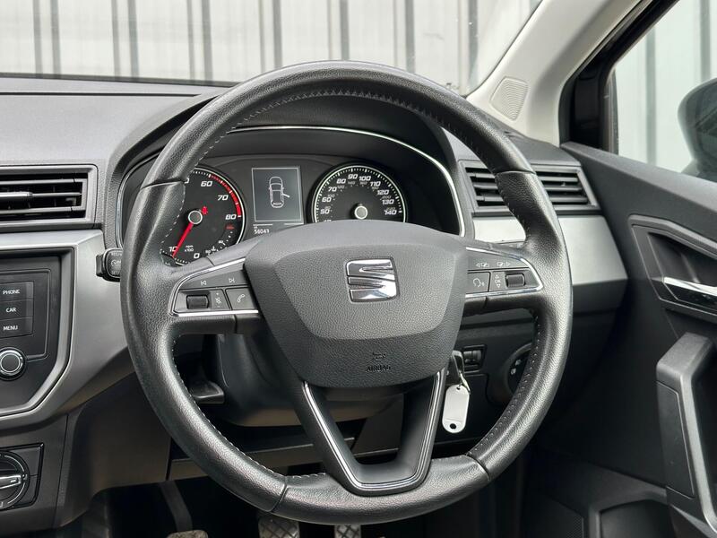 SEAT Ibiza photo 17