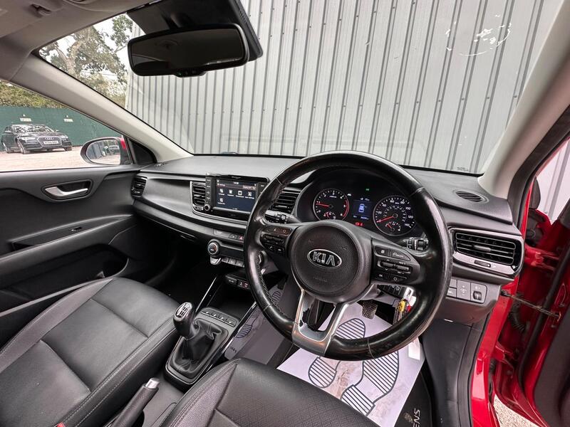 Kia Rio photo 38