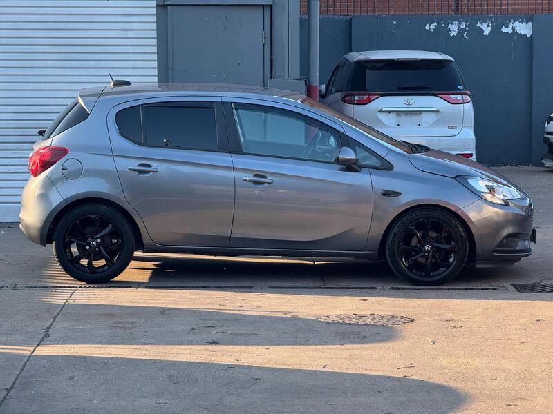 Vauxhall Corsa 1.4i ecoTEC Griffin Euro 6 5dr image 10