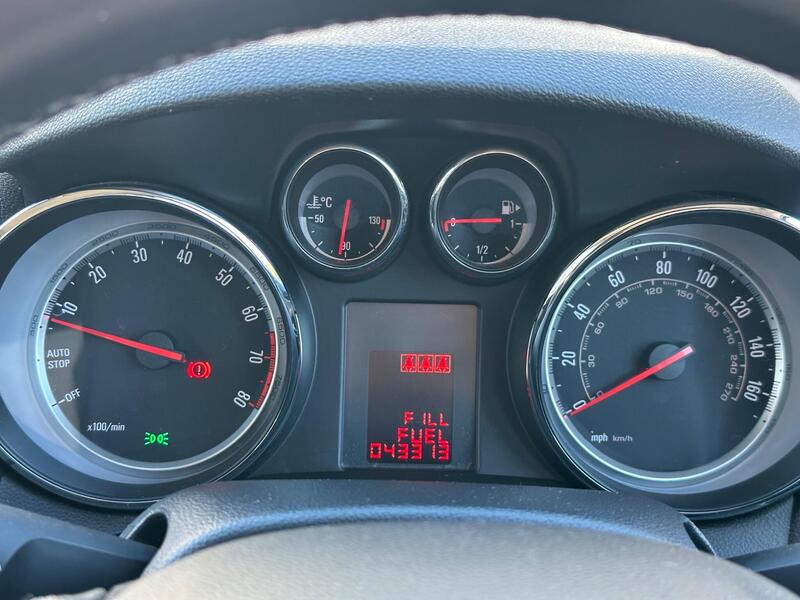 Vauxhall Mokka photo 20
