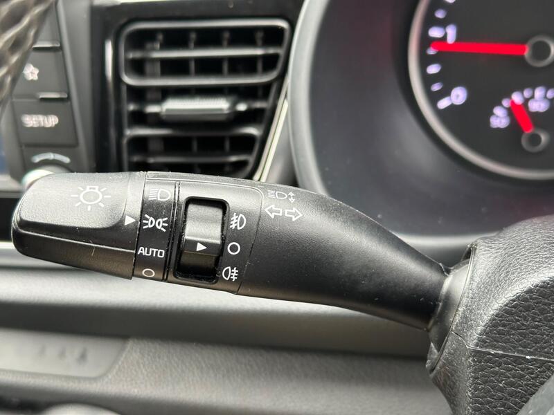 Kia Rio photo 32