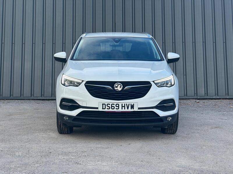 Vauxhall Grandland X photo 3