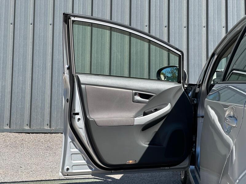 Toyota Prius photo 30