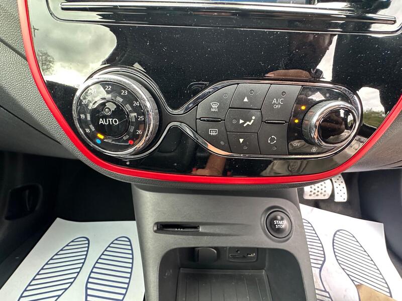 Renault Captur photo 14