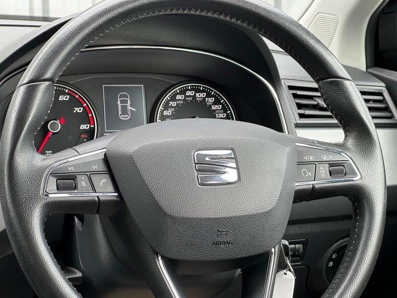 SEAT Ibiza photo 22