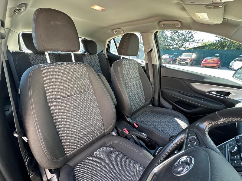 Vauxhall Mokka photo 30