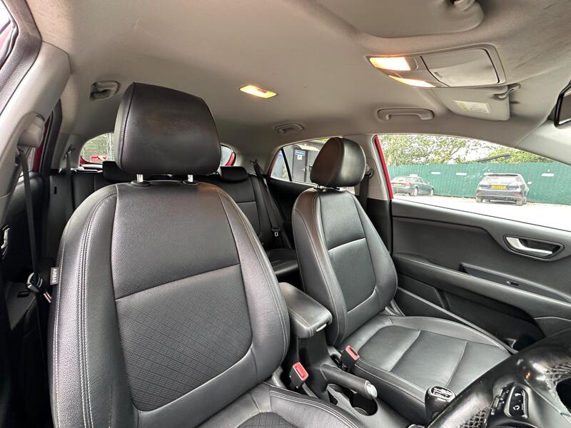Kia Rio photo 39