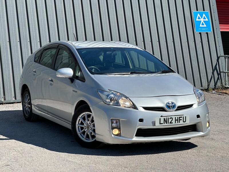 Toyota Prius photo 35