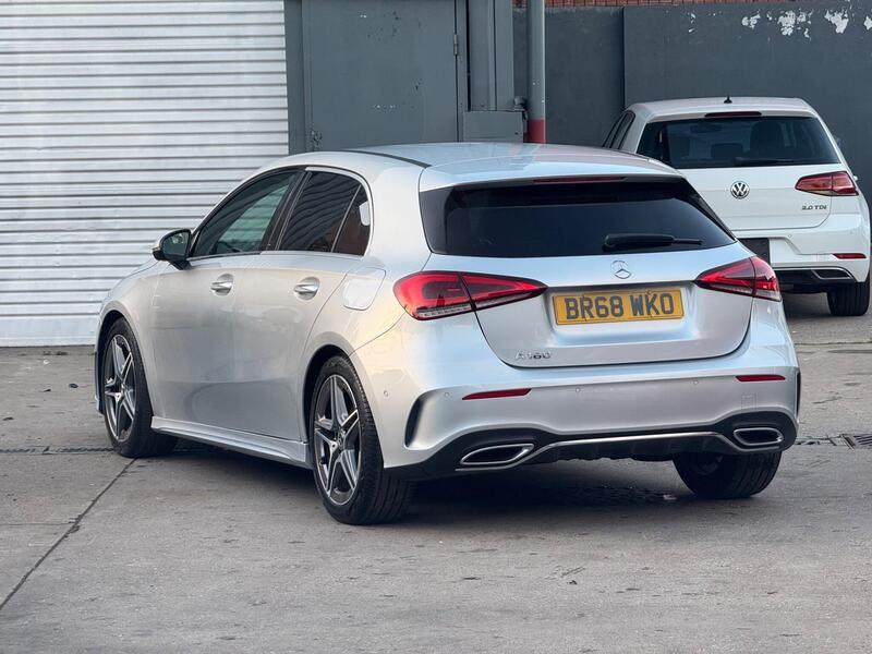 Mercedes-Benz A Class 1.3 A180 Sport 7G-DCT Euro 6 (s/s) 5dr image 4