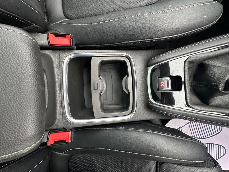 Vauxhall Grandland X photo 13