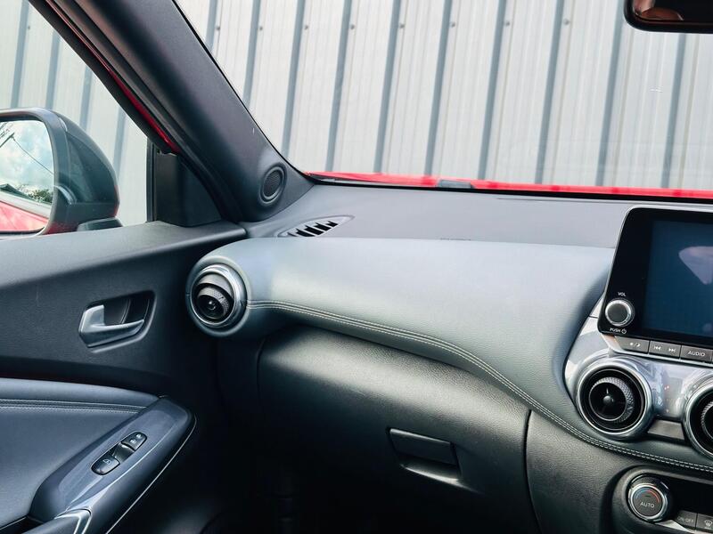 Nissan Juke photo 30