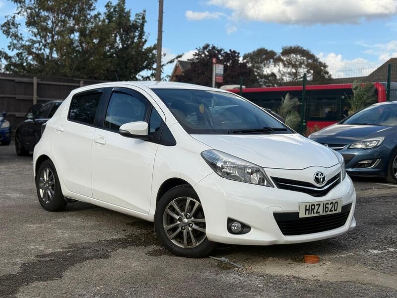 2014 Toyota Yaris 1.33 Dual VVT-i Icon Plus Euro 5 5dr