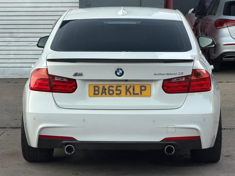 BMW 3 Series 3.0 340i M Sport Touring Auto Euro 6 (s/s) 5dr image 9
