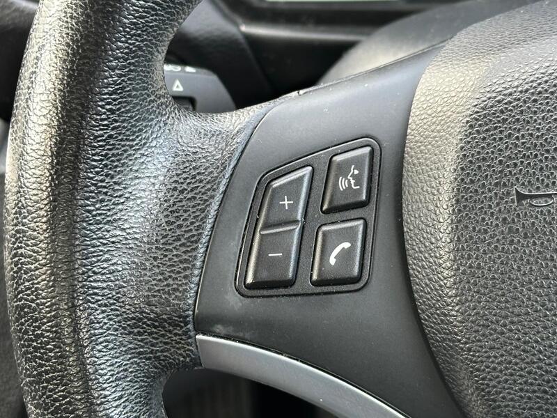 BMW 1 Series photo 15
