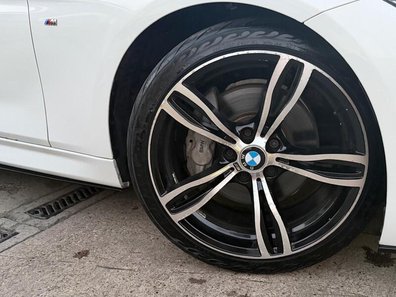 BMW 3 Series 3.0 340i M Sport Touring Auto Euro 6 (s/s) 5dr image 34