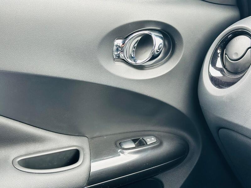 Nissan Juke photo 28