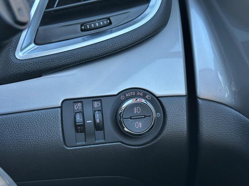 Vauxhall Mokka photo 27
