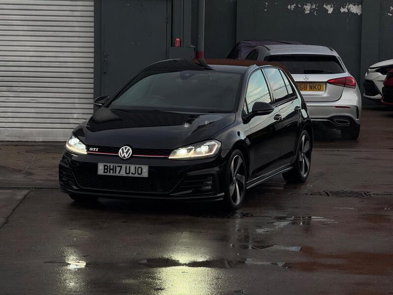 Volkswagen Golf 2.0 TSI BlueMotion Tech GTI DSG Euro 6 (s/s) 5dr image 11
