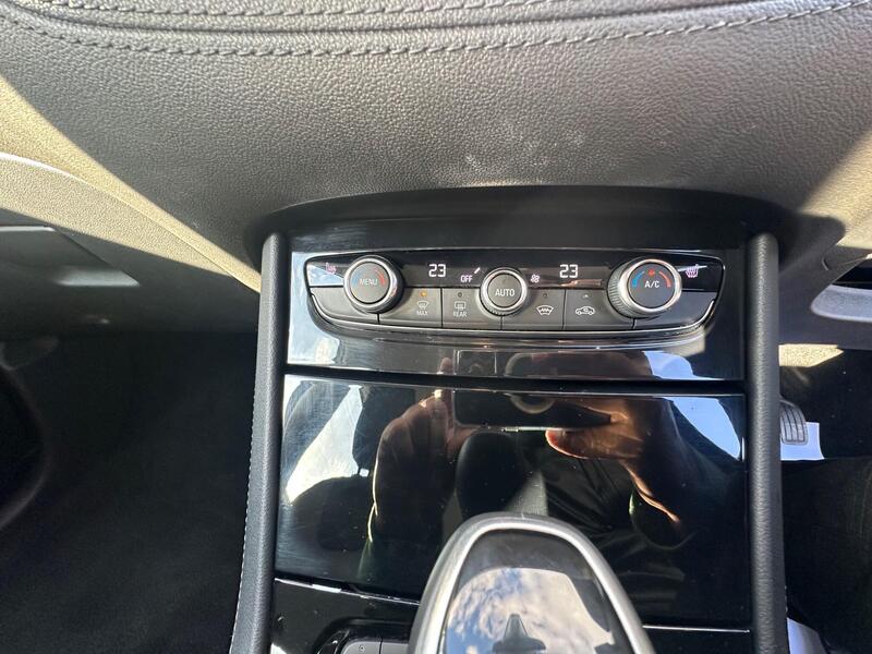 Vauxhall Grandland X photo 16