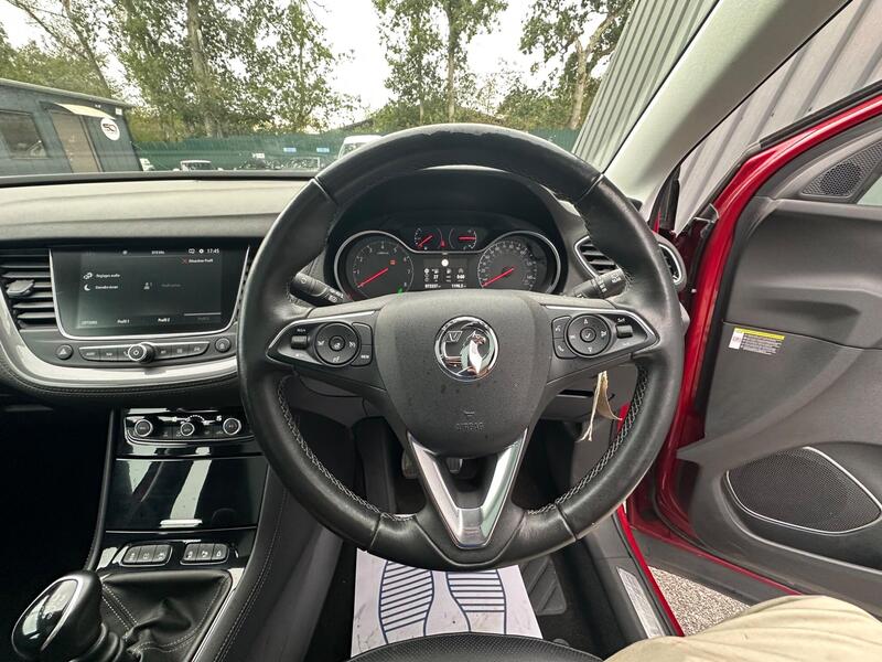Vauxhall Grandland X photo 10