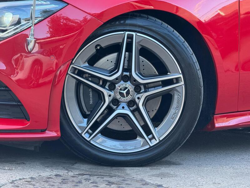 Mercedes-Benz CLA 2.1 CLA200d AMG Line Coupe