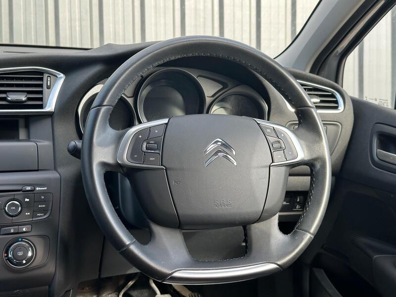 Citroen C4 photo 11