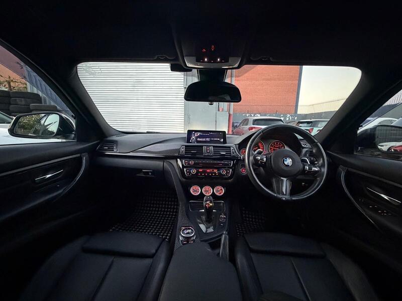 BMW 3 Series 3.0 340i M Sport Touring Auto Euro 6 (s/s) 5dr image 17