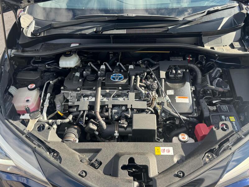 Toyota C-HR image 21