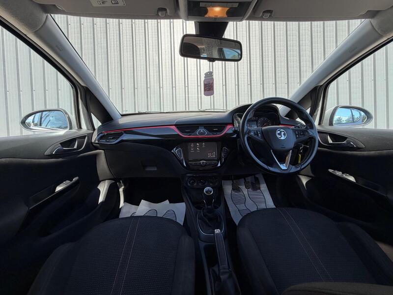 Vauxhall Corsa photo 11